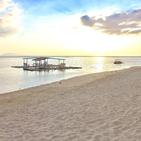 Bella Beach Resort Batangas Lian Luaran gambar