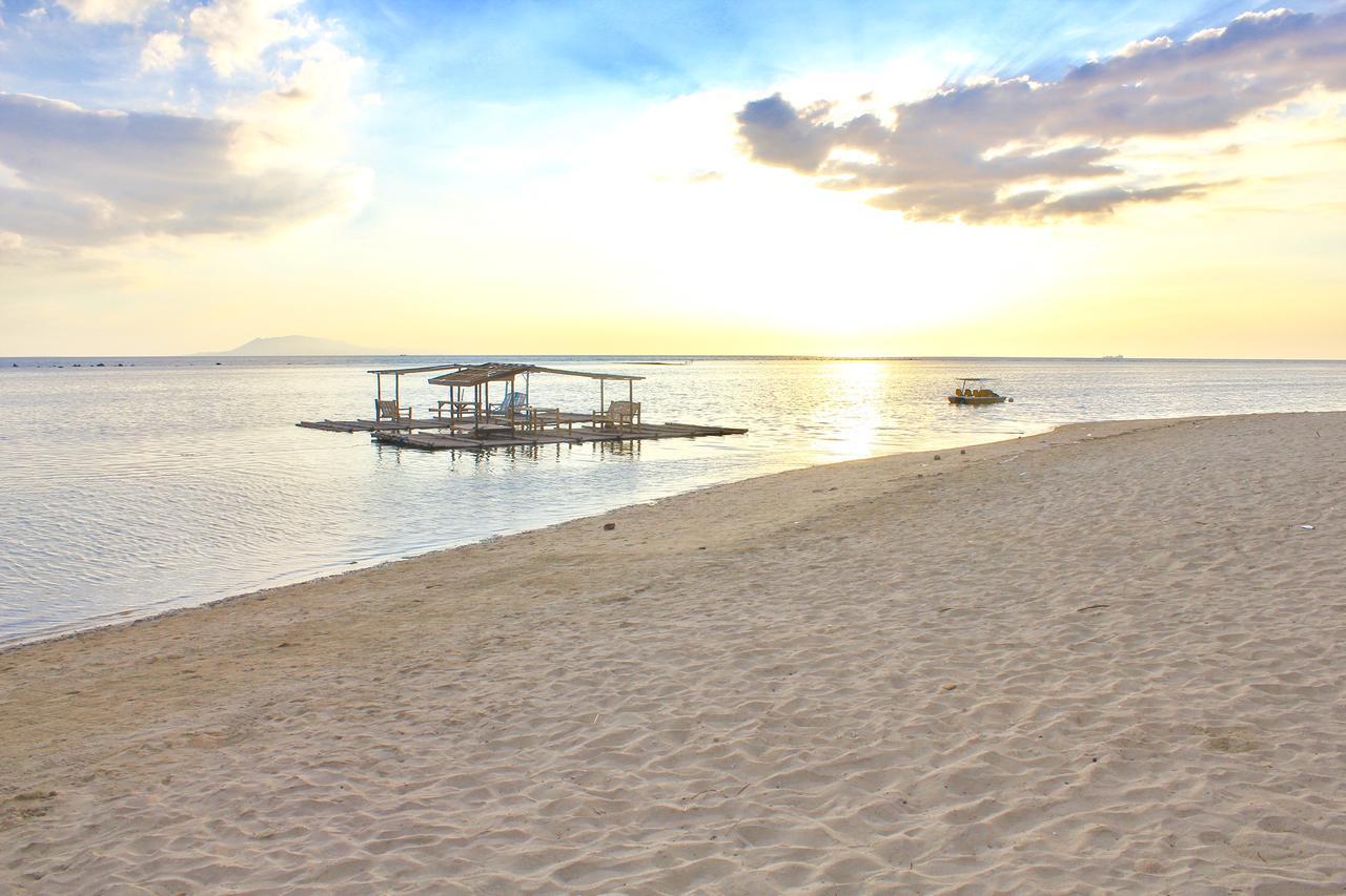 Bella Beach Resort Batangas Lian Luaran gambar