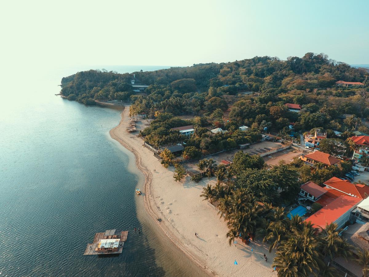 Bella Beach Resort Batangas Lian Luaran gambar