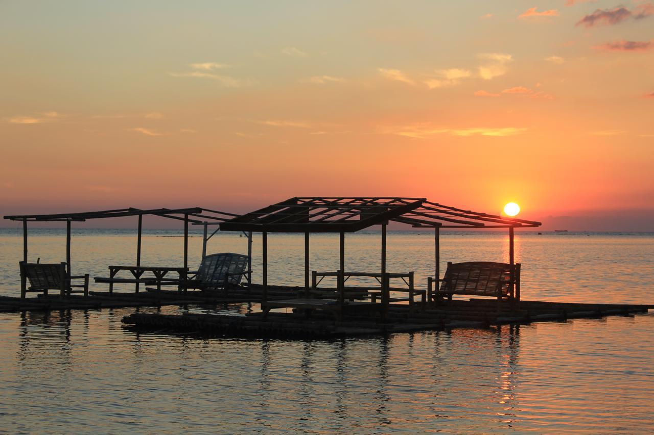 Bella Beach Resort Batangas Lian Luaran gambar